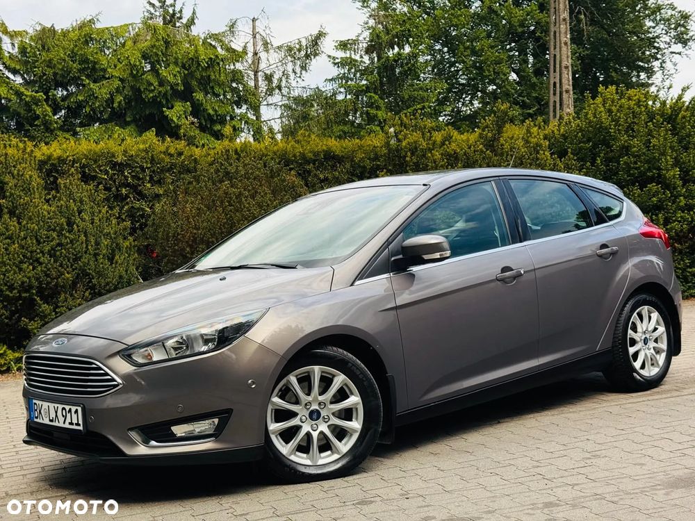 Ford Focus 2.0 TDCi DPF Start-Stopp-System Titanium - 2
