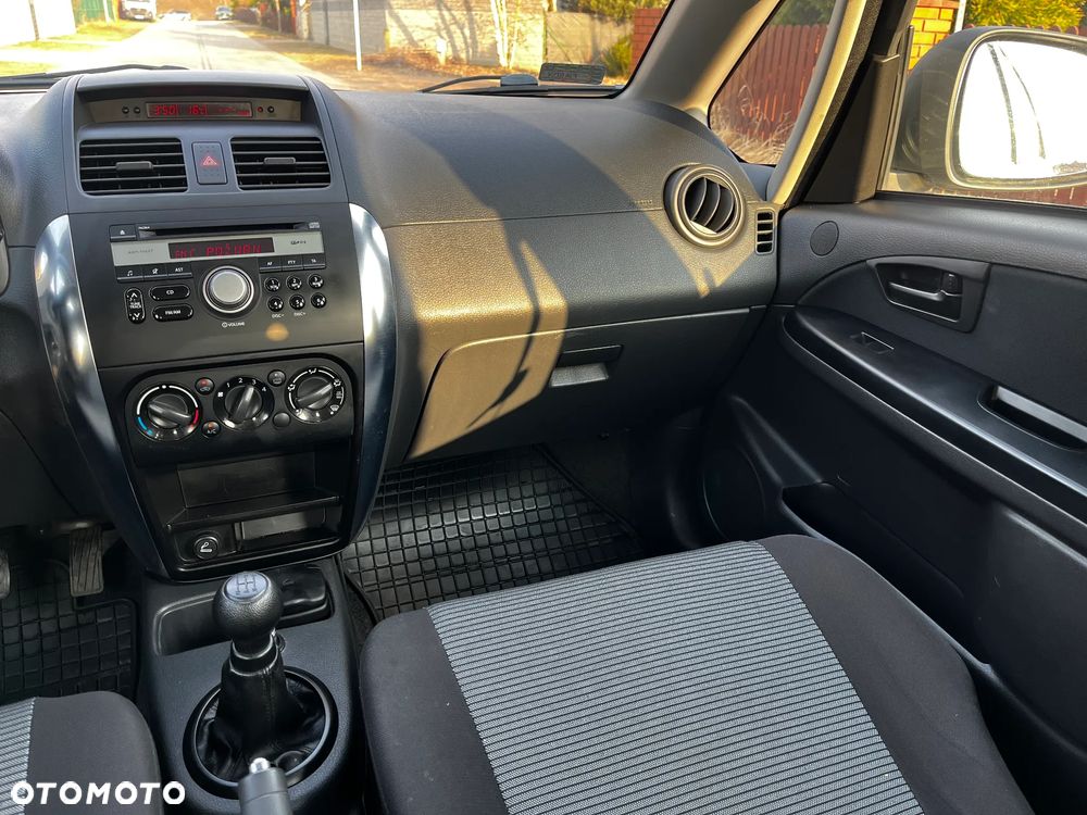Fiat Sedici 1.6 16V 4x2 Fresh - 17