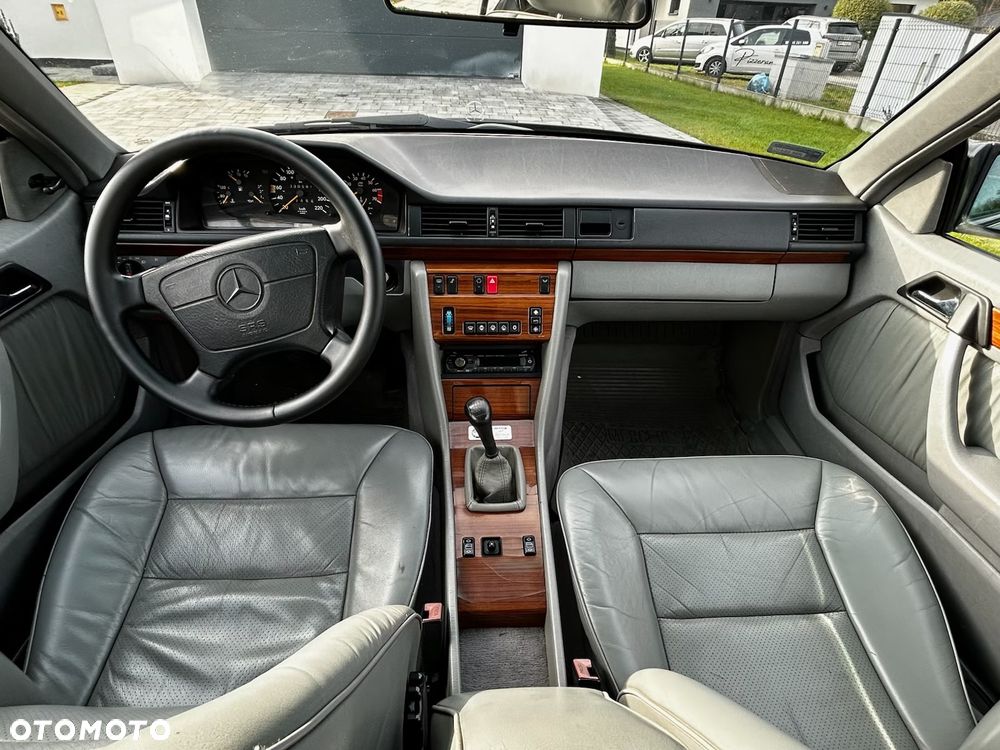 Mercedes-Benz W124 (1984-1993) - 6
