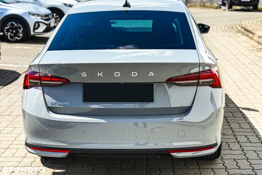 Skoda Octavia 1.5 TSI mHEV Drive Selection DSG - 9