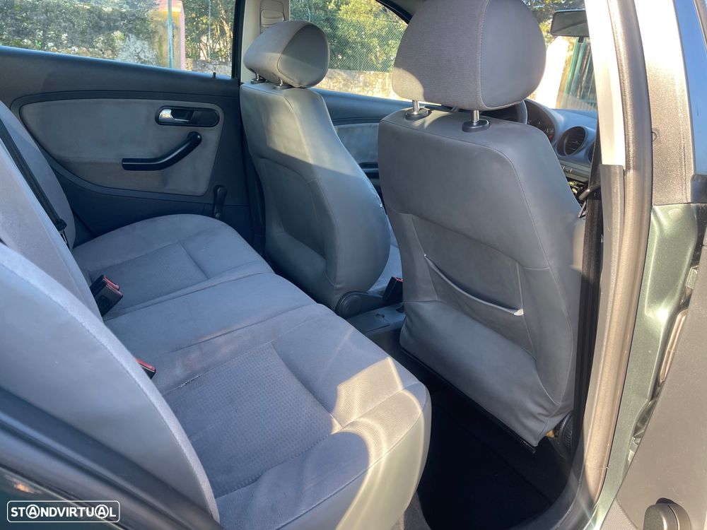 SEAT Ibiza 1.2 12V Passion - 10