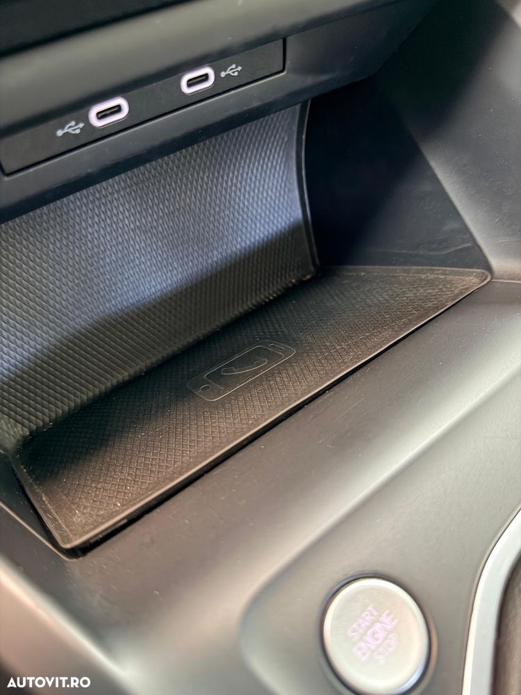 Volkswagen Golf 2.0 TDI Life - 16