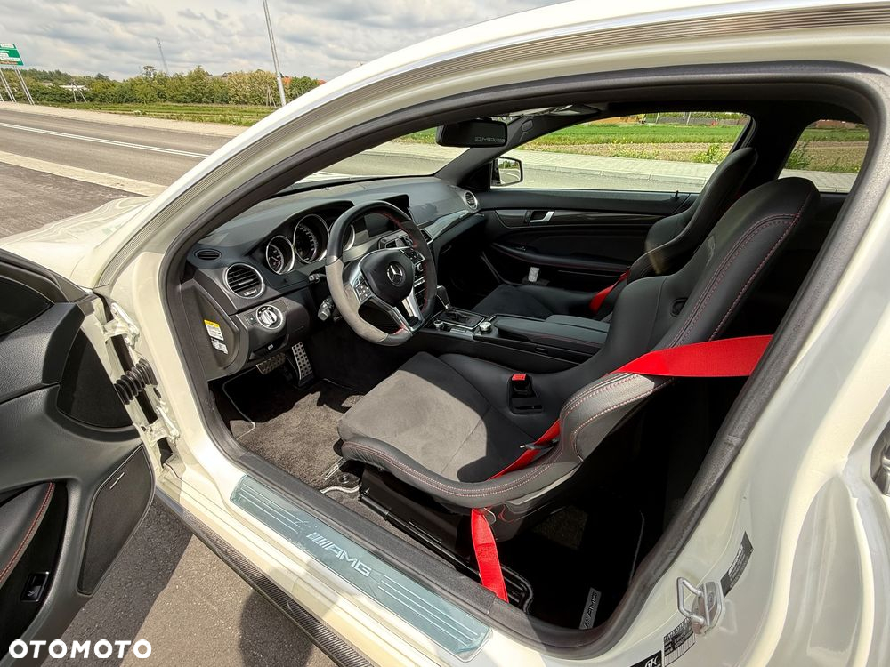 Mercedes-Benz Klasa C 63 AMG Coupe AMG SPEEDSHIFT MCT Black Series - 19