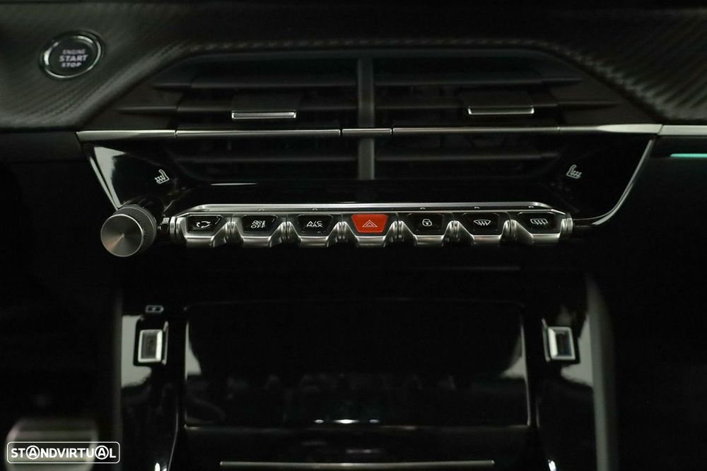 Peugeot 2008 1.2 PureTech GT EAT8 - 12