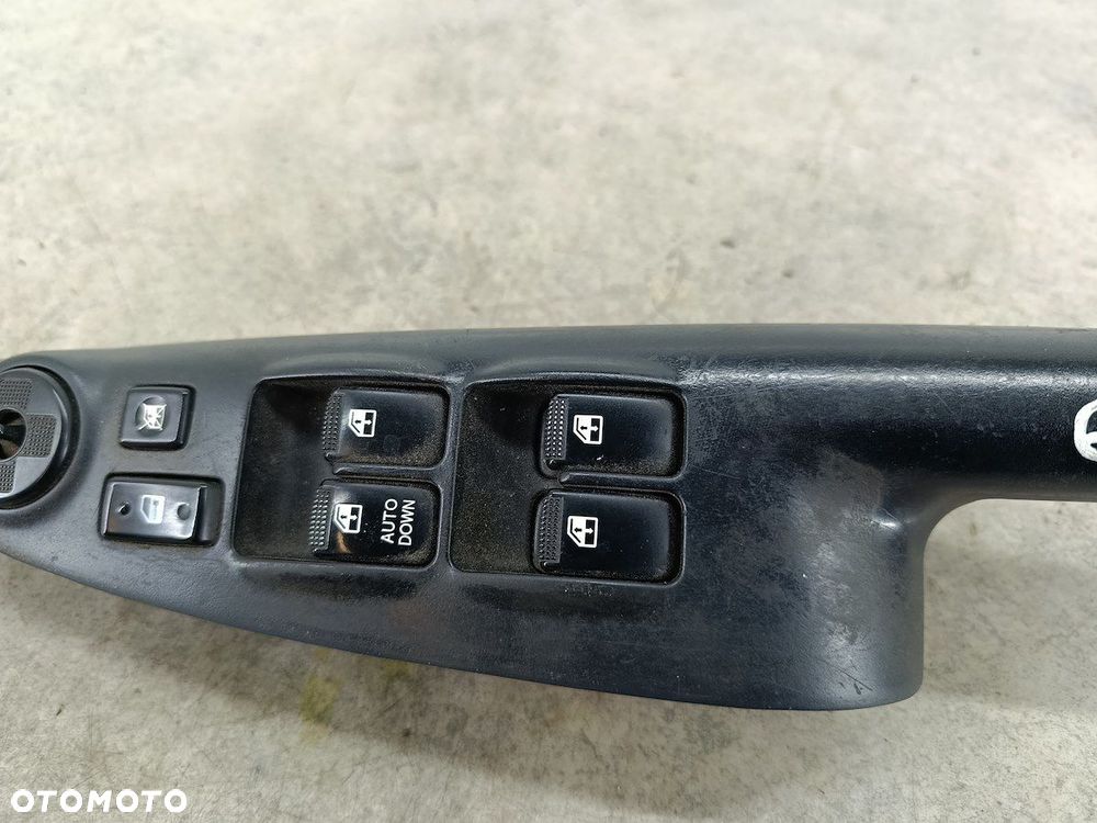 PANEL STEROWANIA SZYB  HYUNDAI TUCSON I 93570-2E200 - 2