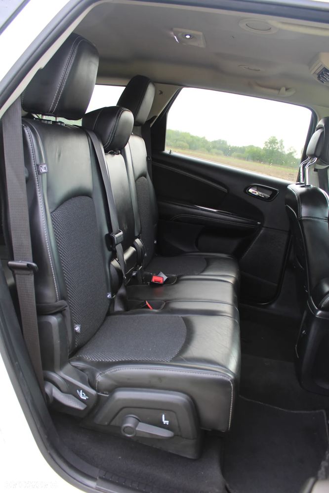 Dodge Journey - 13