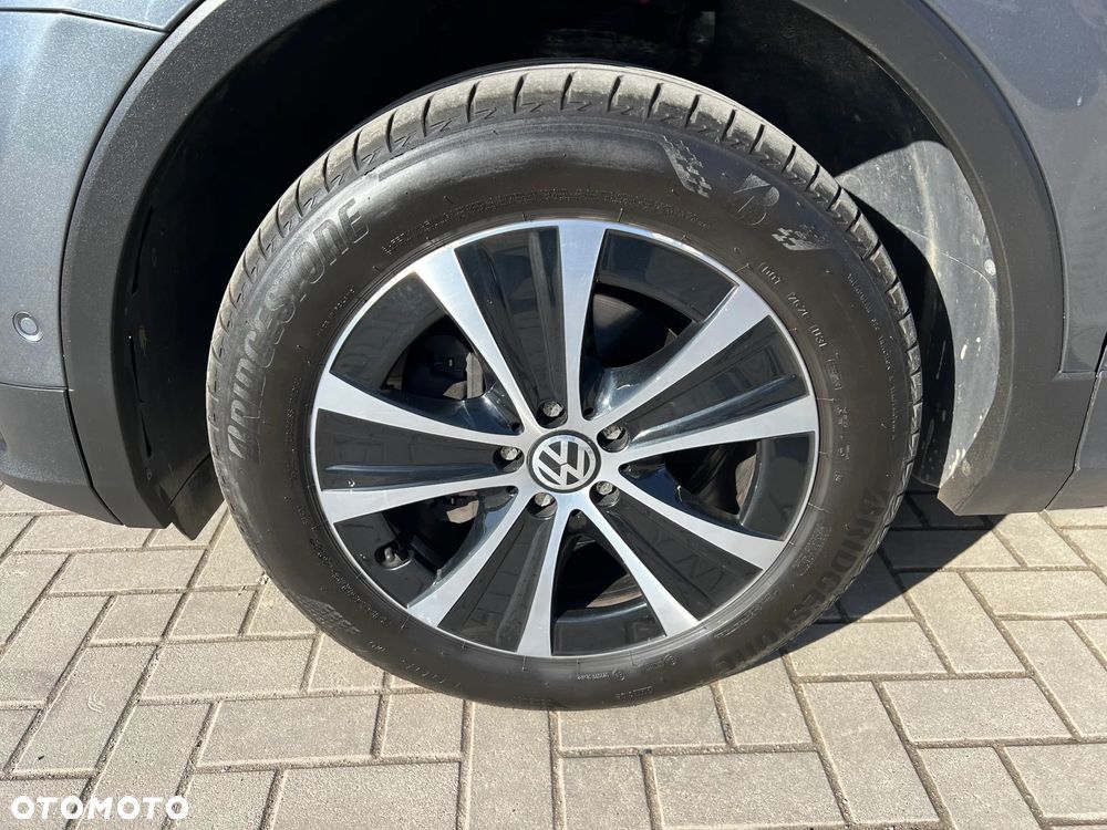 Volkswagen Tiguan Allspace - 31