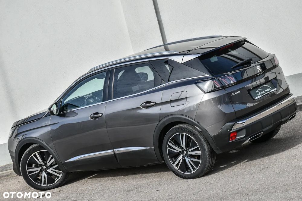 Peugeot 3008 1.6 PureTech HYbrid4 GT S&S EAT8 - 11