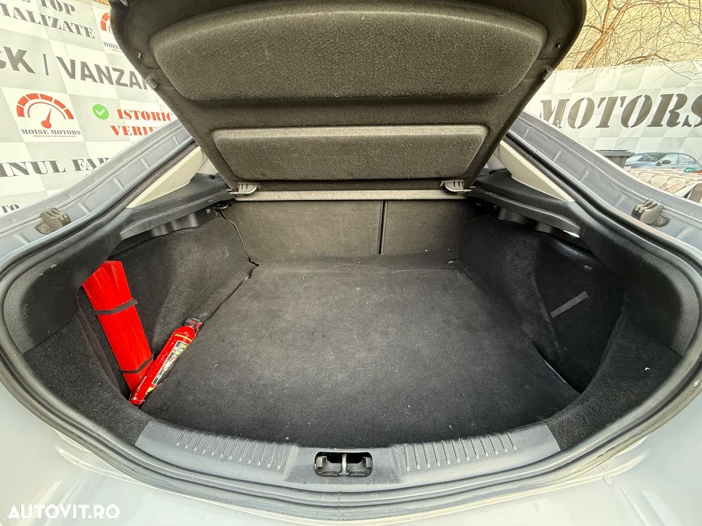 Ford Mondeo 2.2 Duratorq TDCi Titanium - 12