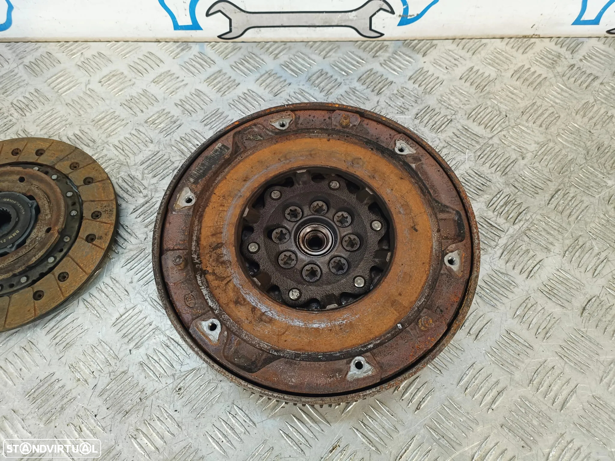 KIT BIMASSA VOLANTE MOTOR EMBRAIAGEM BMW SERIE 3 F30 116D N47D16A 21217615630 761562701 761601401 BMW F80 N47D16A - 5
