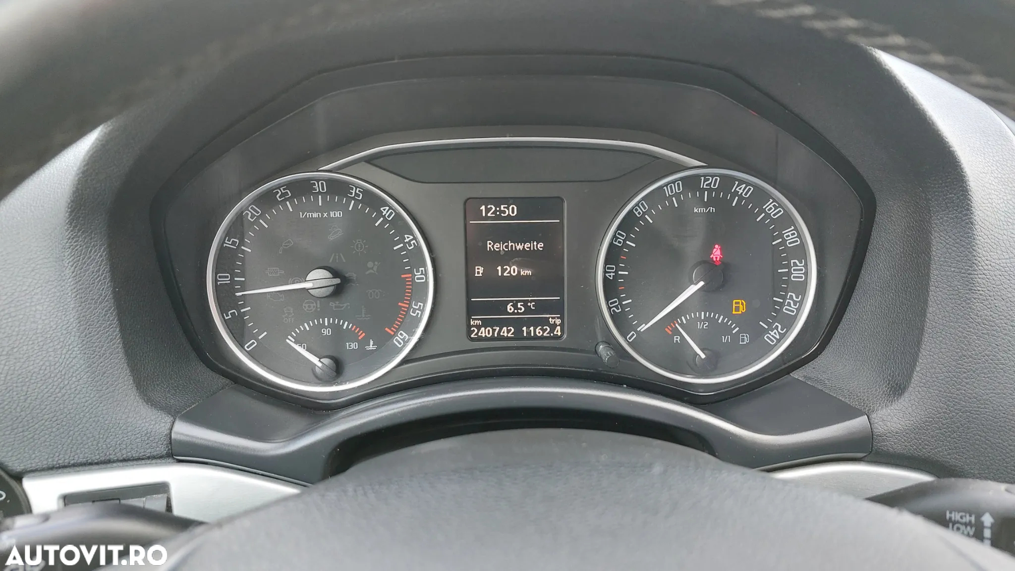Skoda Octavia Combi 2.0 TDI DPF Scout 4x4 - 14
