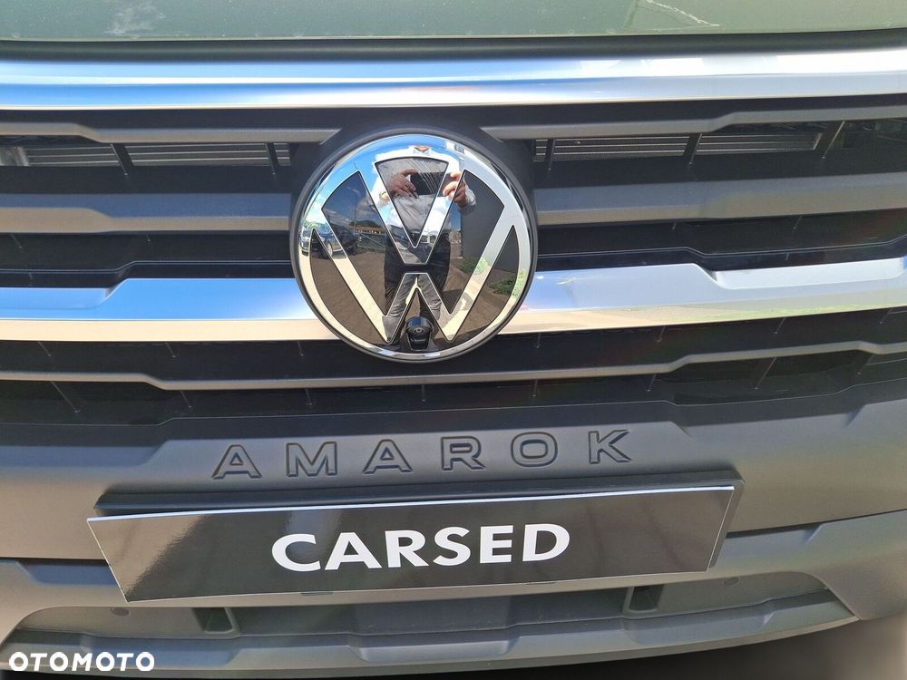 Volkswagen Amarok - 12