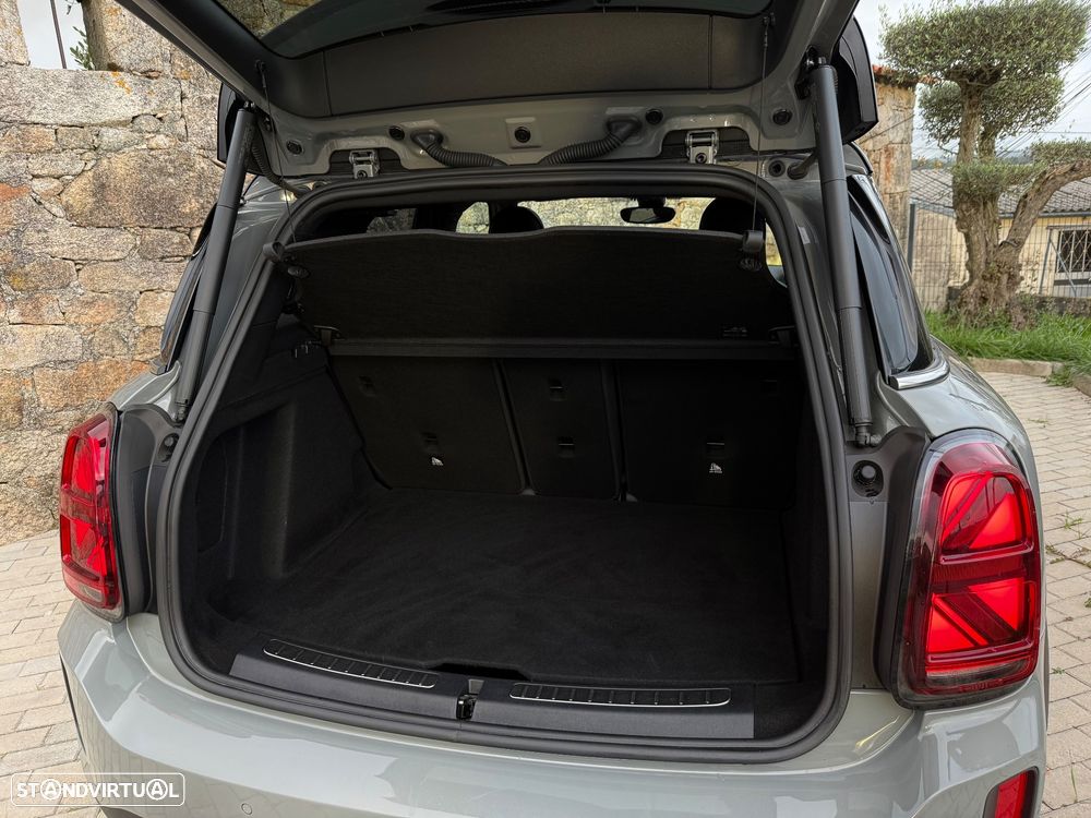 MINI Countryman Cooper D Premium First JCW Auto - 47