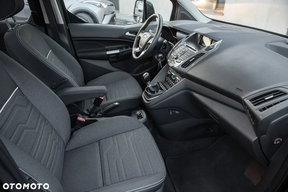 Ford Tourneo Connect 1.0 EcoBoost Start-Stop Titanium - 21