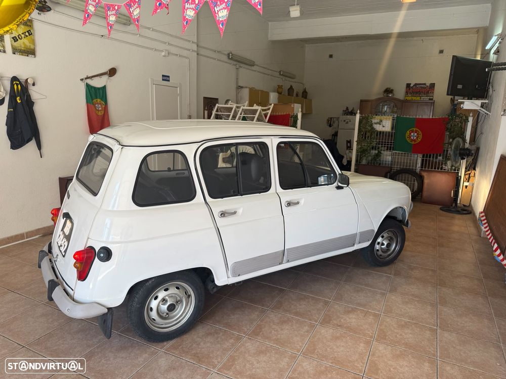 Renault 4 1.1 GTL - 12