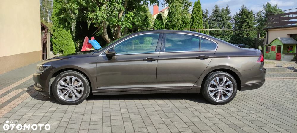 Volkswagen Passat 2.0 TDI BMT Comfortline DSG - 2