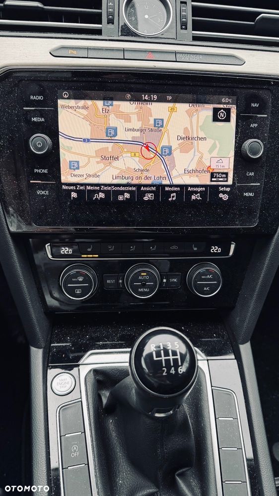 Volkswagen Passat 2.0 TDI (BlueMotion Technology) Highline - 12