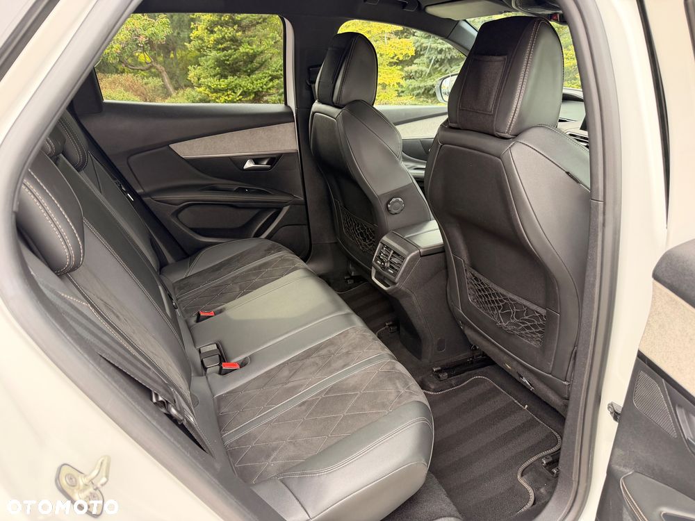 Peugeot 3008 BlueHDi 180 Stop & Start EAT8 GT - 35
