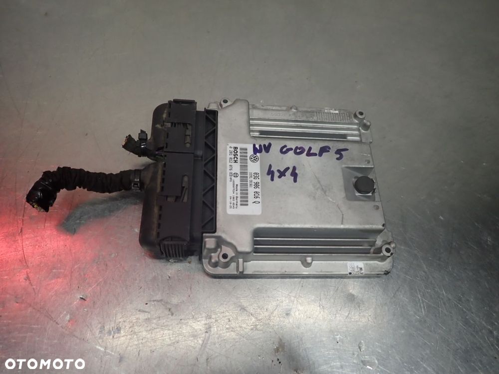KOMPUTER SILNIKA VOLKSWAGEN GOLF V 1.9 4 MOTION 03G906016Q - 1