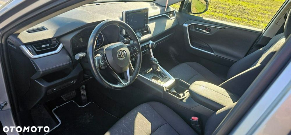 Toyota RAV4 - 17