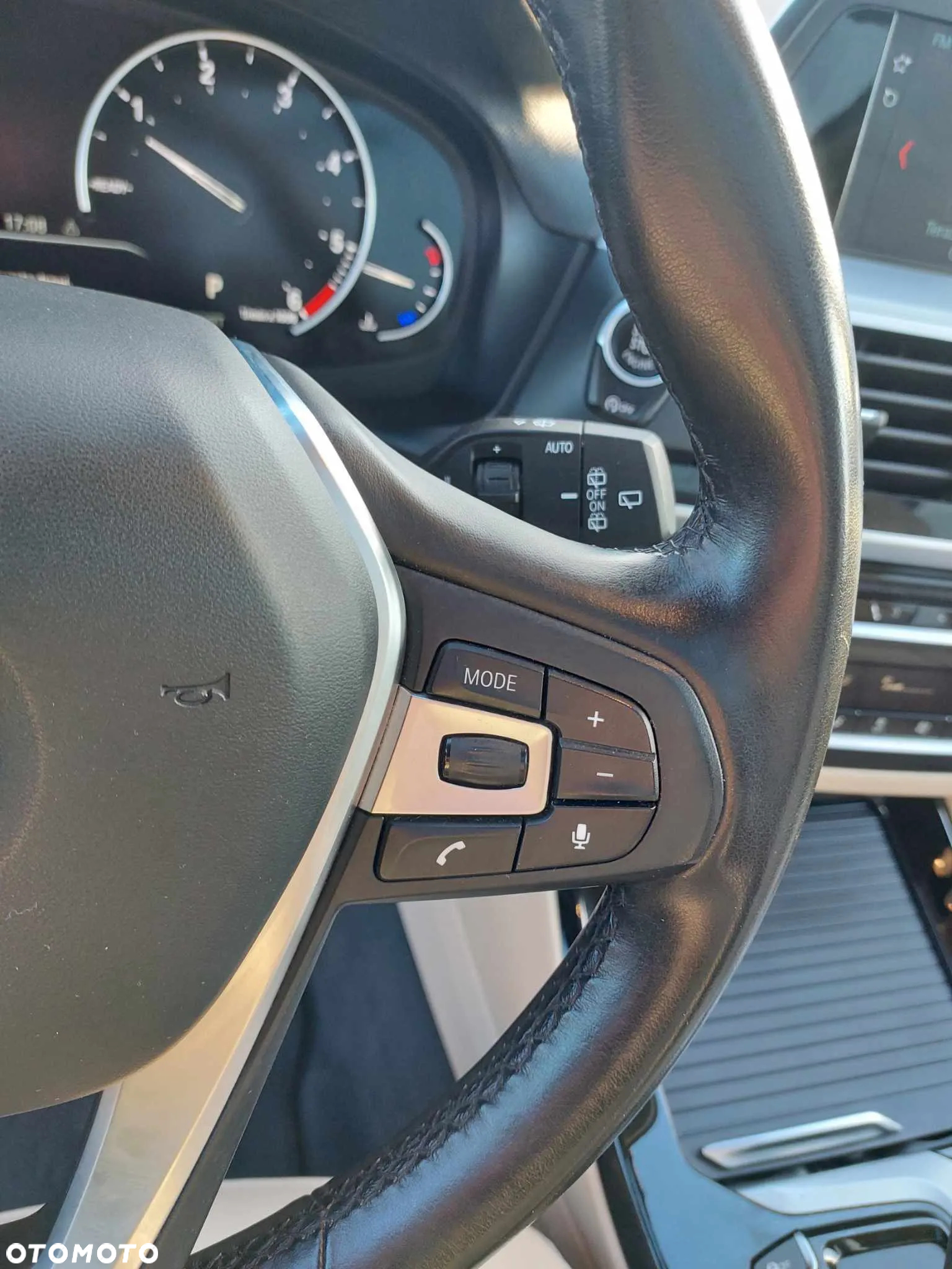 BMW X3 sDrive18d - 14