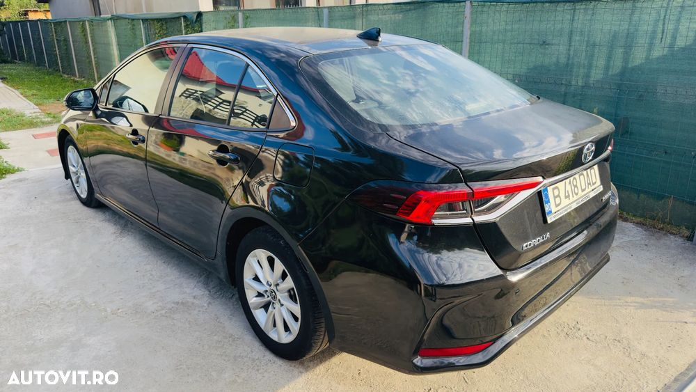 Toyota Corolla 1.8 HSD Dynamic - 11