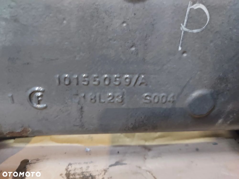 Obudowa prawa osi przedniej 755/10146007 10155059/A VALTRA Q305S 2024R - 6