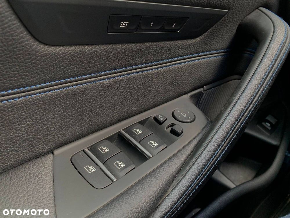 BMW Seria 5 530i xDrive M Sport sport - 21