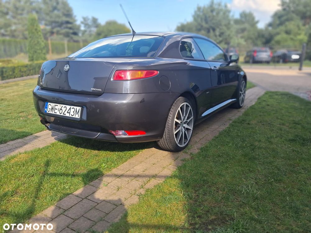 Alfa Romeo GT - 4