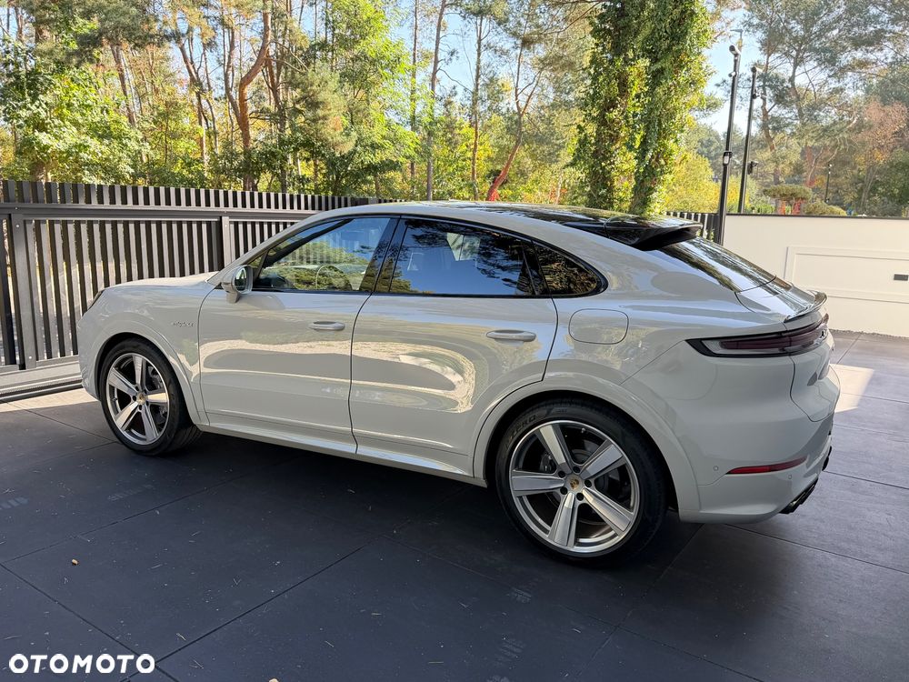 Porsche Cayenne E-Hybrid - 16
