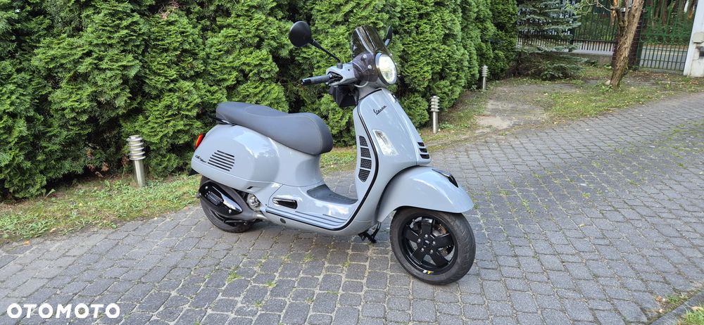 Piaggio Vespa - 3