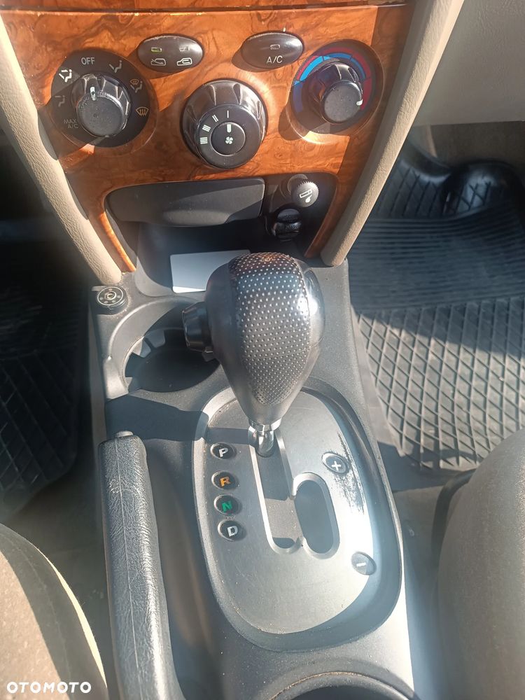 Hyundai Santa Fe - 15