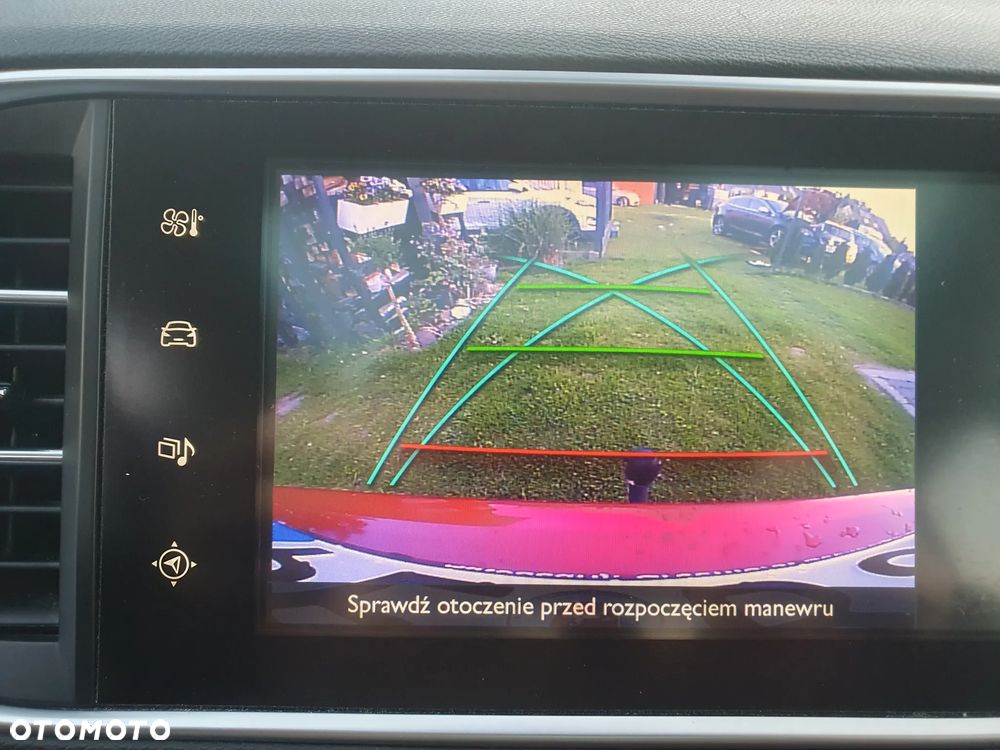 Peugeot 308 BlueHDi 150 Automatik Stop & Start Niveau 2 Business-Line - 25