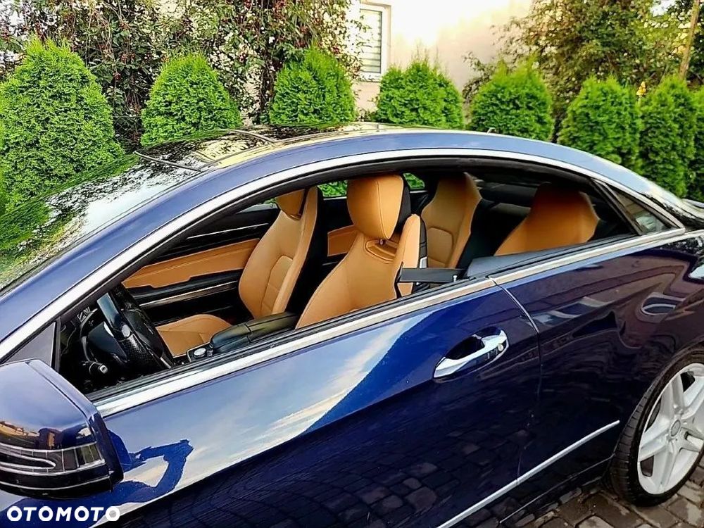 Mercedes-Benz Klasa E 350 4Matic 7G-TRONIC Performance - 8