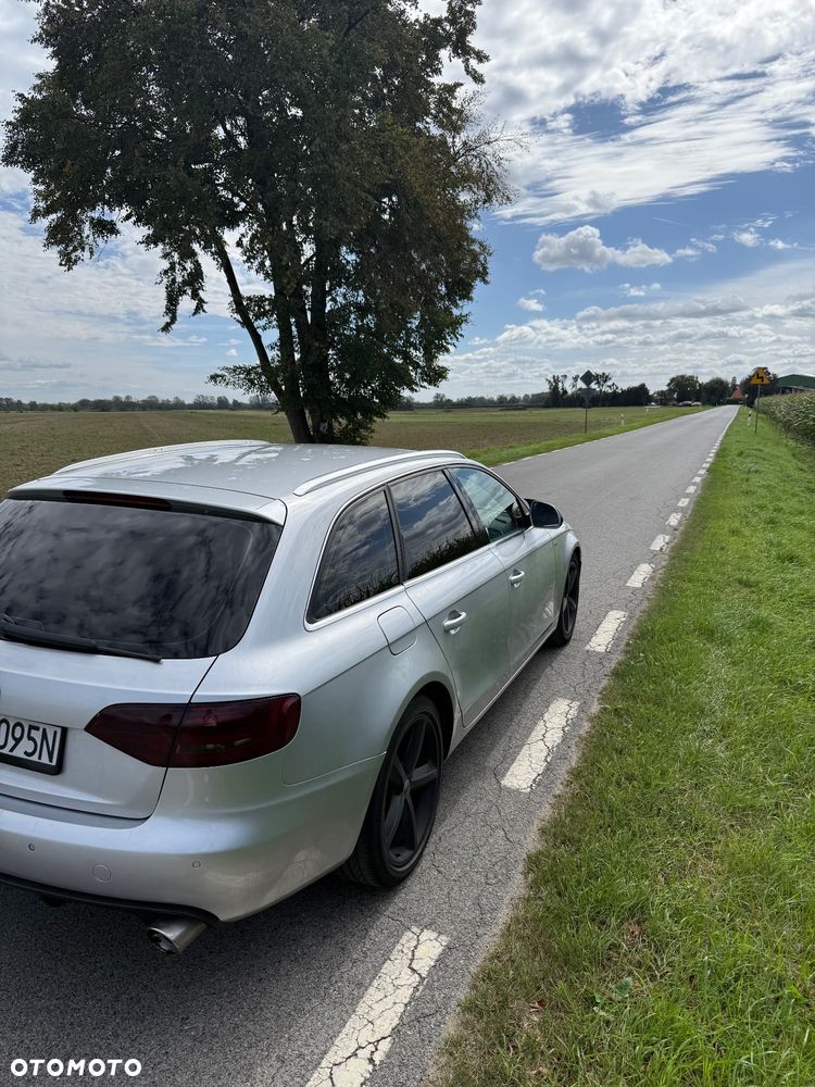 Audi A4 Avant 2.0 TDI DPF S line Sportpaket - 7