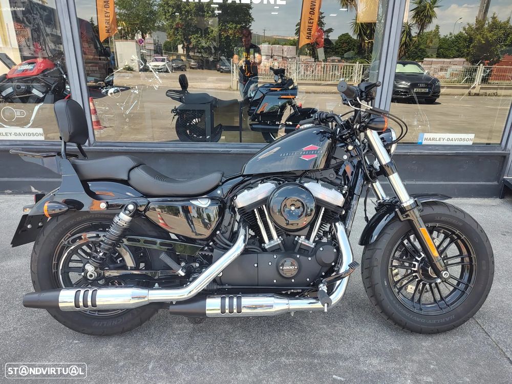 Harley-Davidson Sportster XL 1200X FORTY-EIGHT - 2