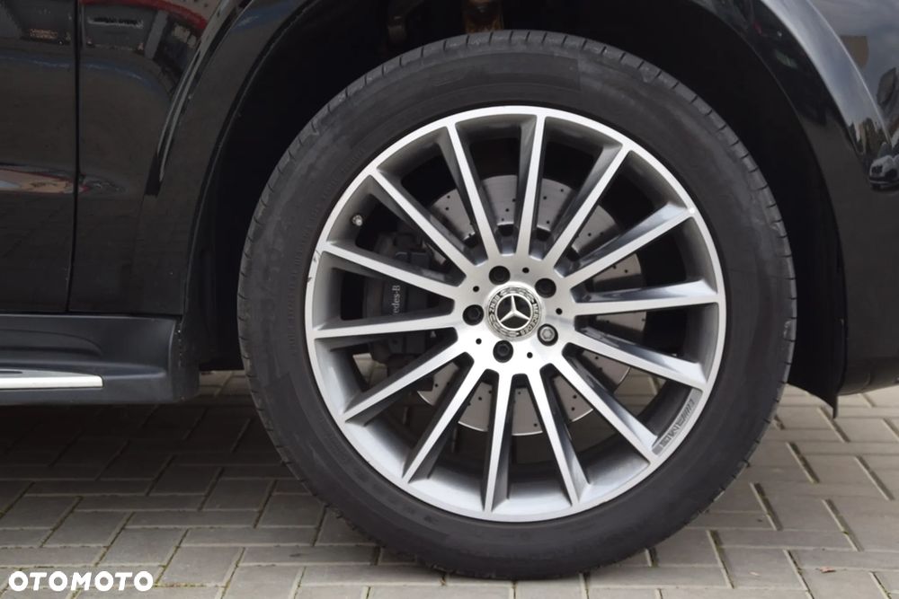 Mercedes-Benz GLS 350 d 4-Matic - 25