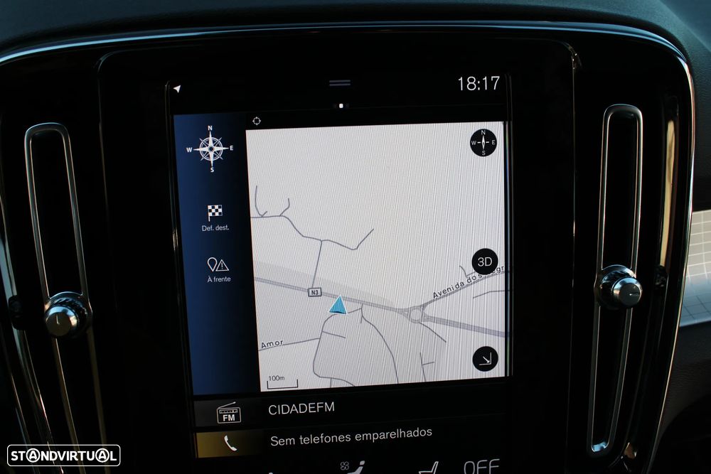 Volvo XC 40 1.5 T2 Plus Dark Auto - 25
