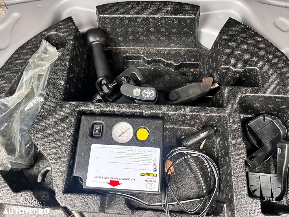 Toyota Auris 1.8 VVT-i Hybrid Automatik Executive - 30