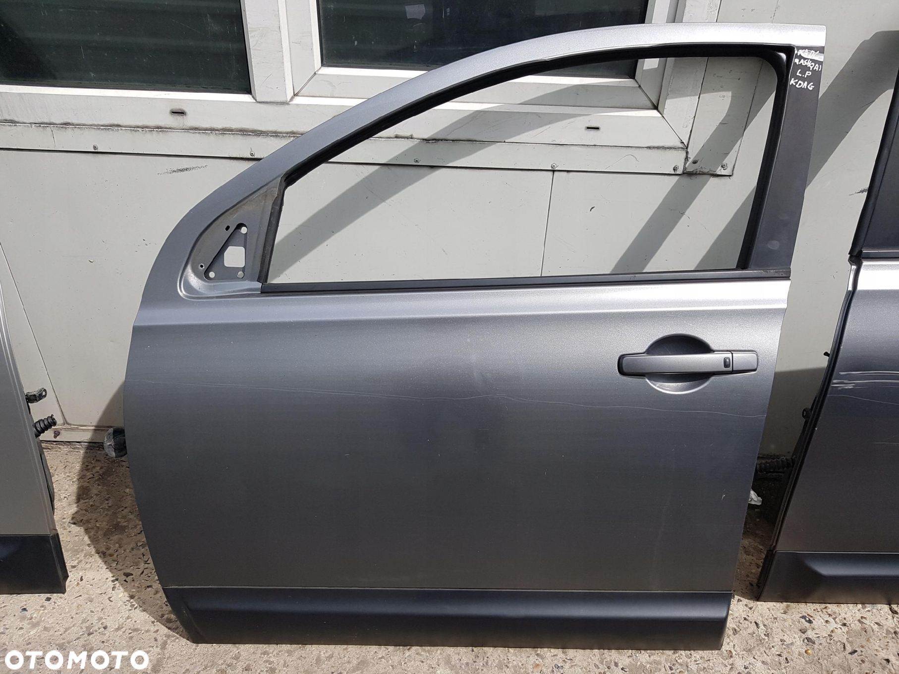 NISSAN QASHQAI I J10 06-13r DRZWI LEWE PRZÓD KADG KAD - 1