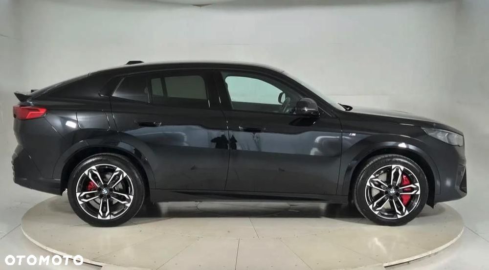 BMW X2 - 6