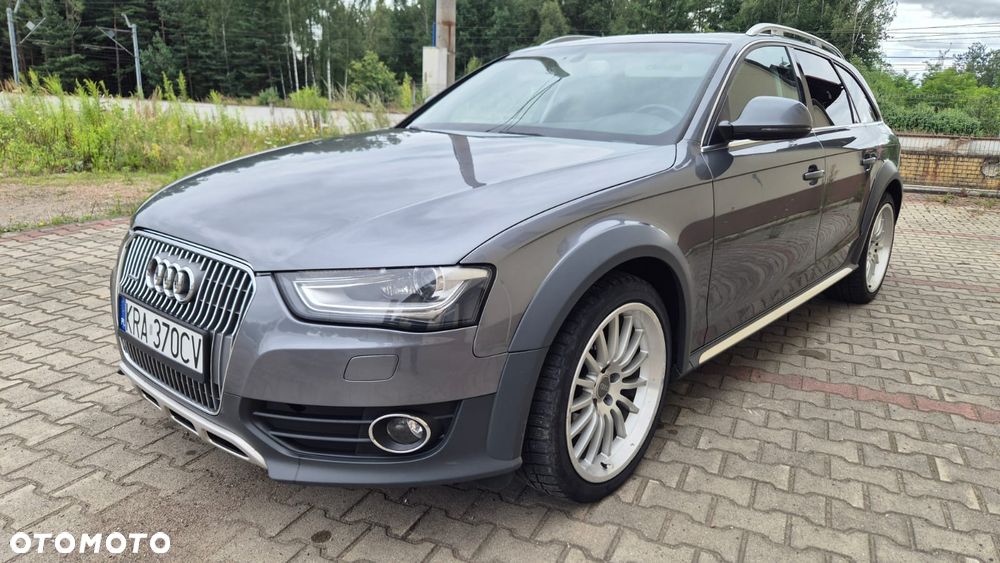 Audi A4 Allroad - 16
