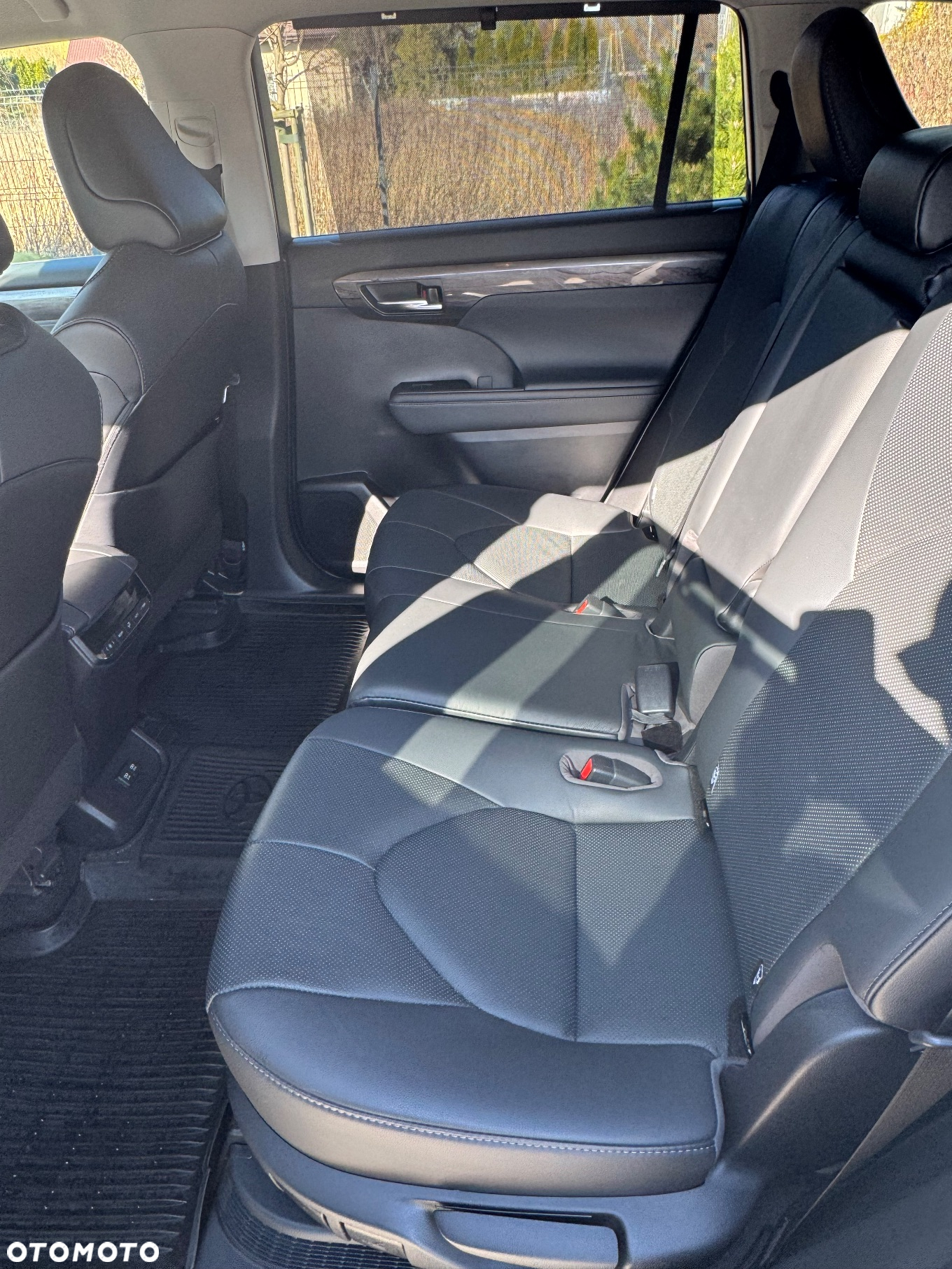 Toyota Highlander 2.5 Hybrid Executive - 20