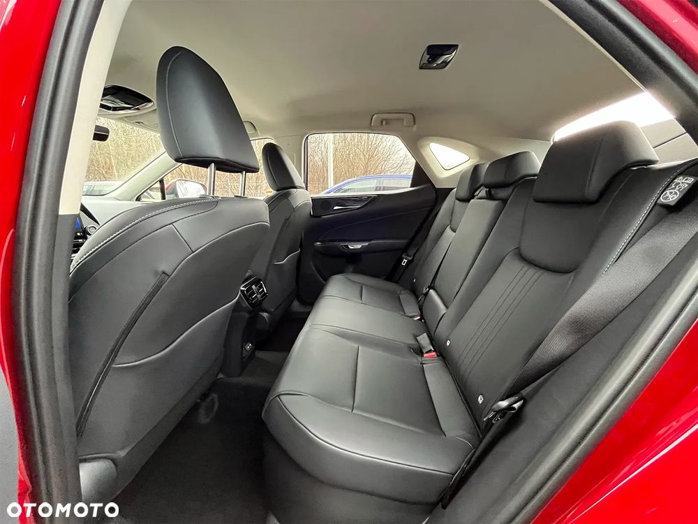 Lexus NX 350h Prestige 2WD - 7