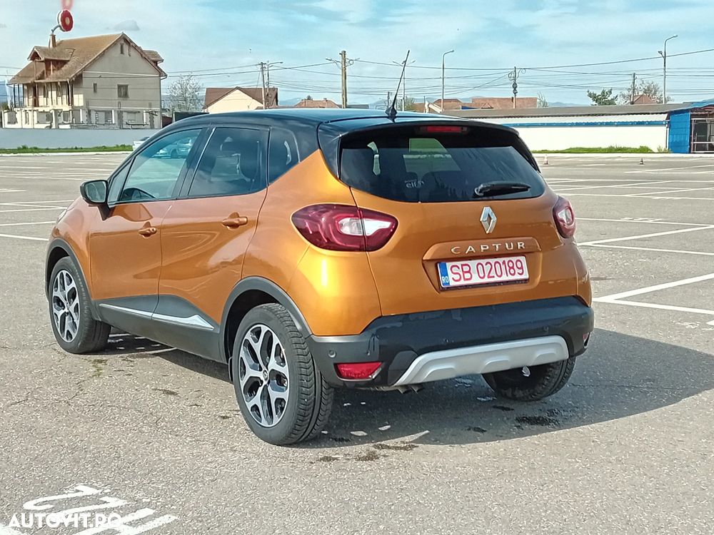 Renault Captur TCe 150 EDC GPF BOSE EDITION - 5