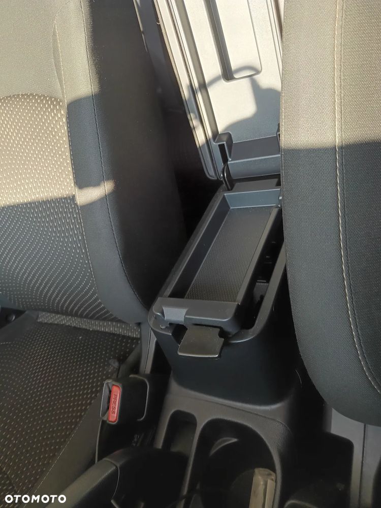 Mitsubishi ASX 1.6 Invite - 15