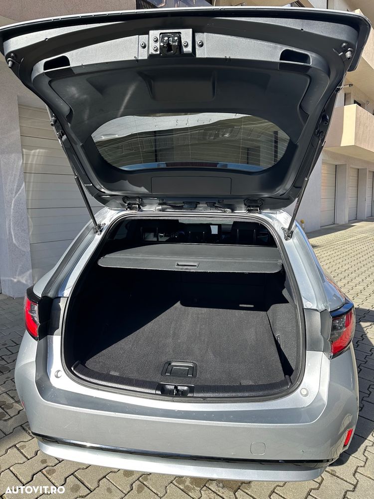 Toyota Corolla 1.8 HSD Dynamic - 7