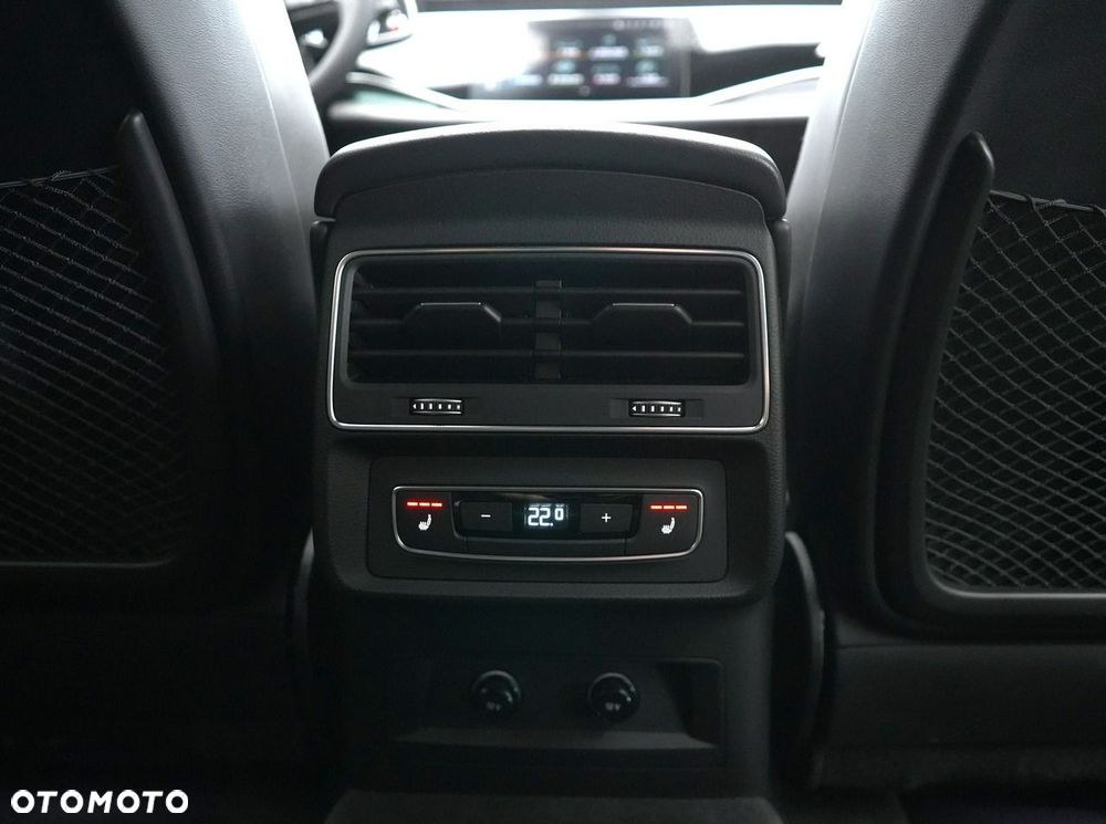 Audi Q8 - 33
