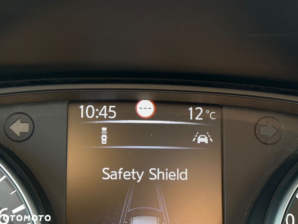 Nissan Qashqai - 15