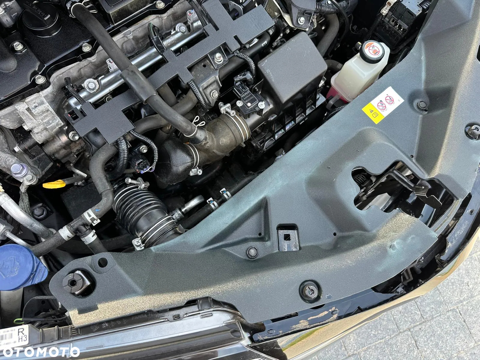 Toyota C-HR Hybrid Business-Edition - 6